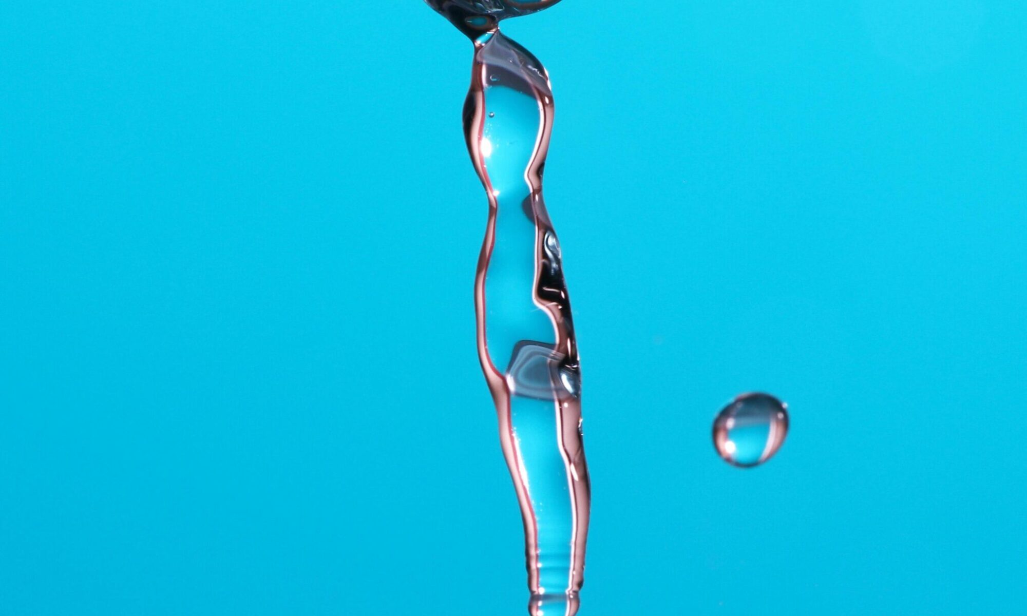 Fotos af Bernyce Hollingworth: https://www.pexels.com/da-dk/foto/boble-ren-vanddraber-drabe-2708177/